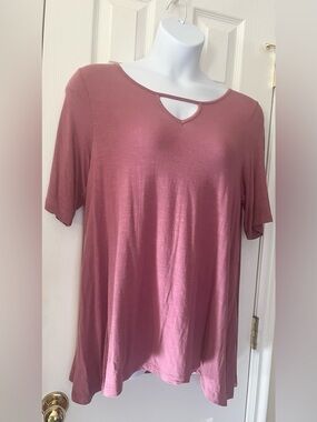 ModCloth - Plus Size 2X - Mauve Keyhole Short Sleeve Tunic